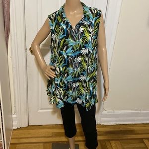 Top AVENUE SIZE 18/20 🌼⭐️🌻🌺